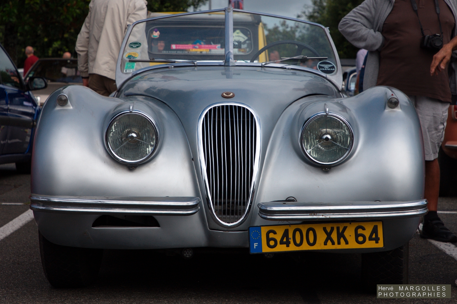 Jaguar XK 120_01.jpg